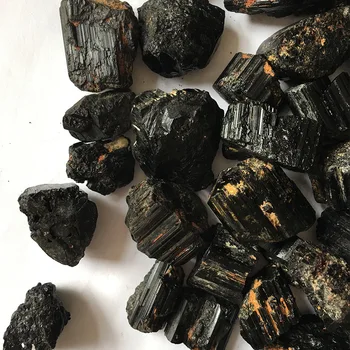 50g/bal Prírodný Čierny Turmalín Crystal Drahokam Zberateľstvo Drsné Rock Minerálne Vzor Liečivý Kameň Domova